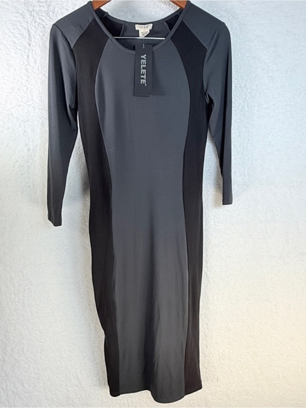 Yelete Charcoal Black Colorblock Bodycon Midi Dress Size Medium NWT soft stretch